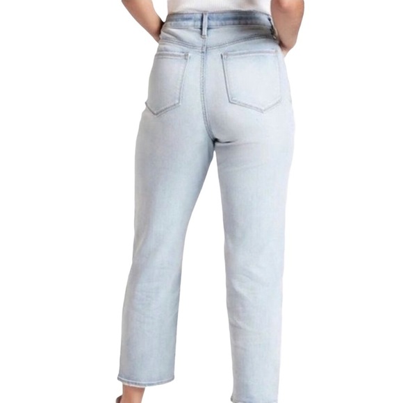 Athleta Sculptek Straight Leg Ankle Jeans Size 0 Light Wash Raw Hem Style 53540 - Picture 2 of 12